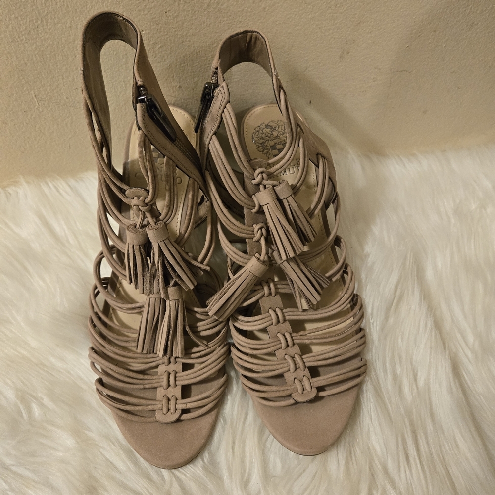 Vince Camuto Tan Tassel Strappy Caged Heeled Shoes Size 8M/ 38